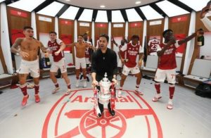 古巣アーセナルの危機に帰ってきた元主将